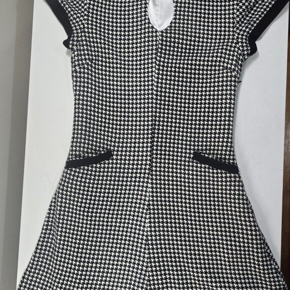 Sourpuss Black and White Houndstooth Mod Dress - Picture 3 of 10